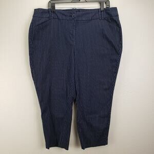 Lane Bryant Navy‎ pinned striped cropped capris stretchy size 20
